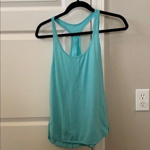 Lululemon tank